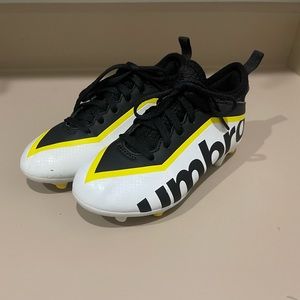 Umbro soccer cleats